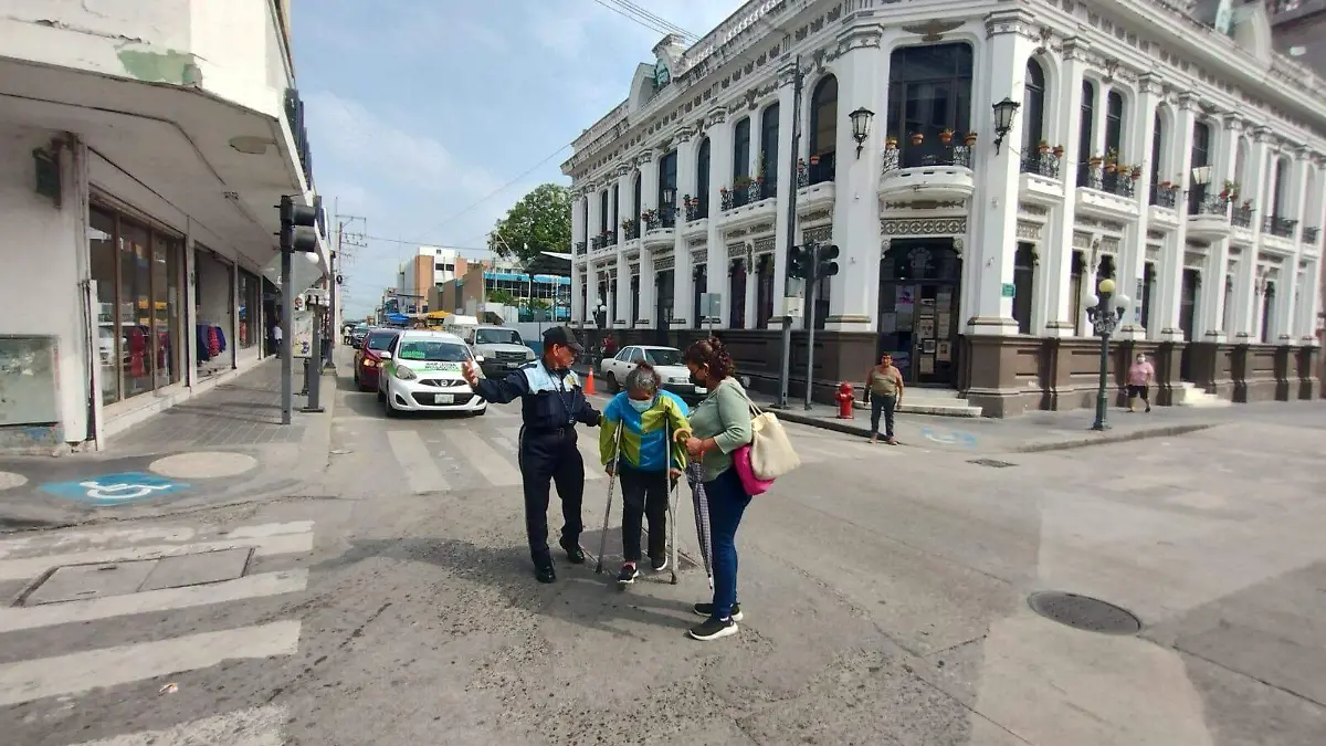Tránsito Tampico tendrá uniforme con cámaras 