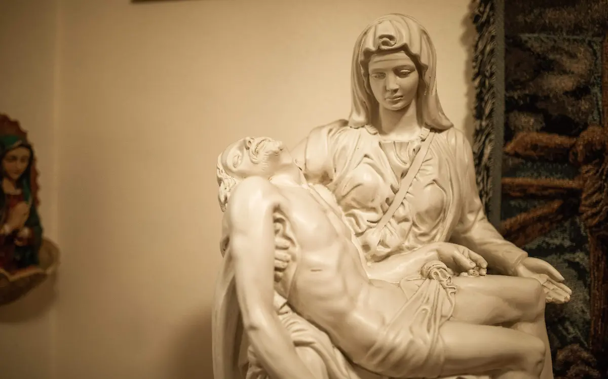 Aseguran droga que estaba escondida en figuras religiosas en Reynosa pexels 