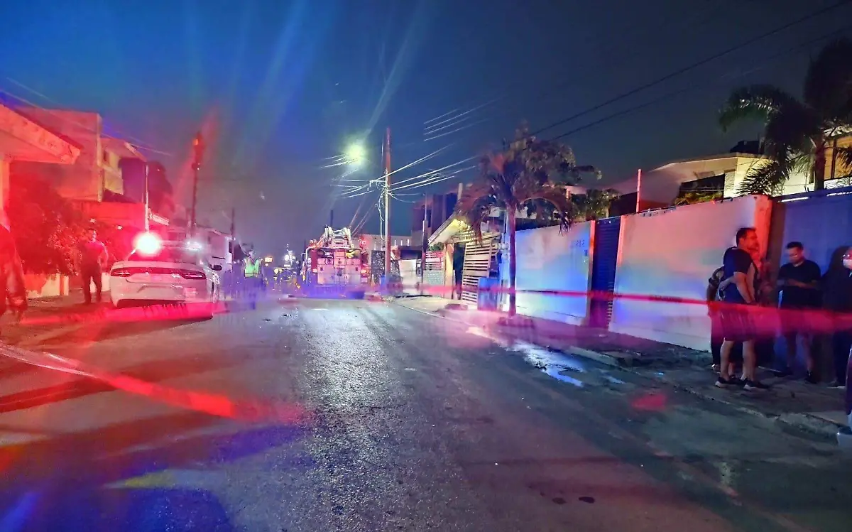 Una fuerte explosión se reportó durante la tarde de este martes en la colonia Petrolera de Tampico