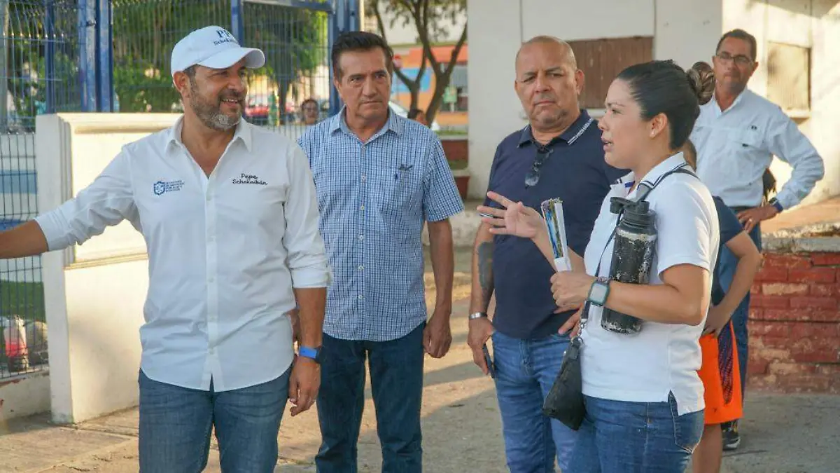 Continuará la rehabilitación de plazas y parques en colonias de Tampico Mario Cruces (1)