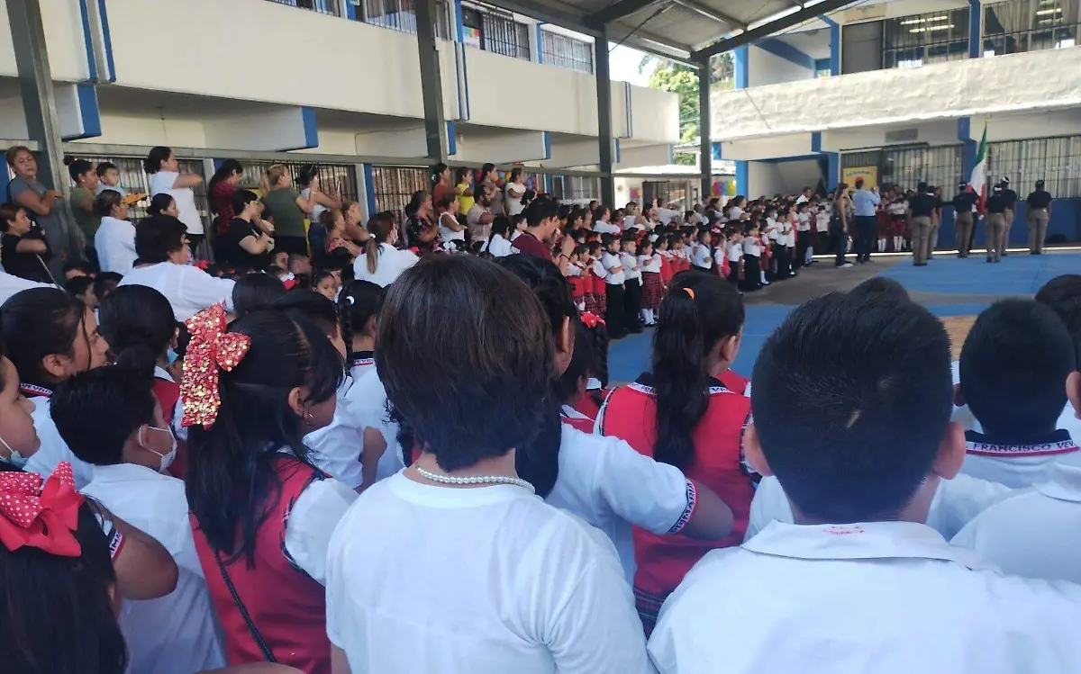 Ante rezago educativo padres de famiila piden reposición de clases, luego de paro de maestros de Tamaulipas 