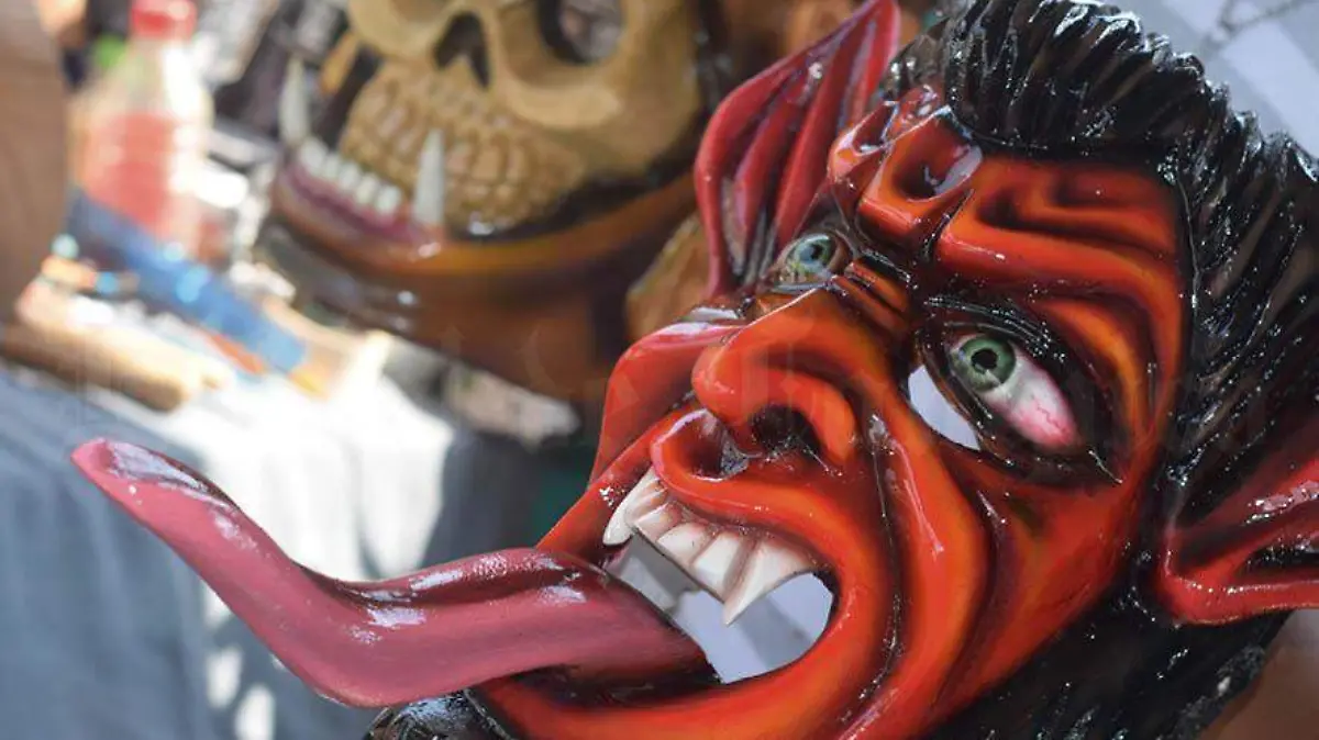 MÁSCARAS