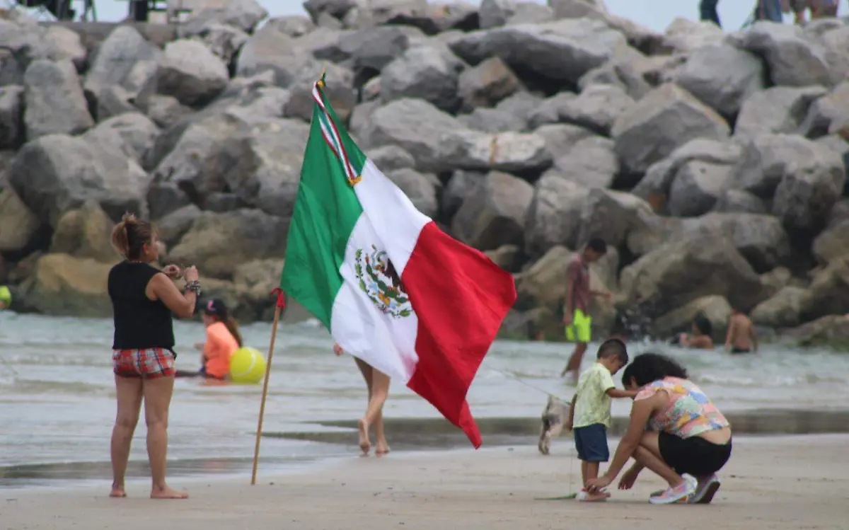 Convoca Turismo Madero a limpiar playa Miramar 