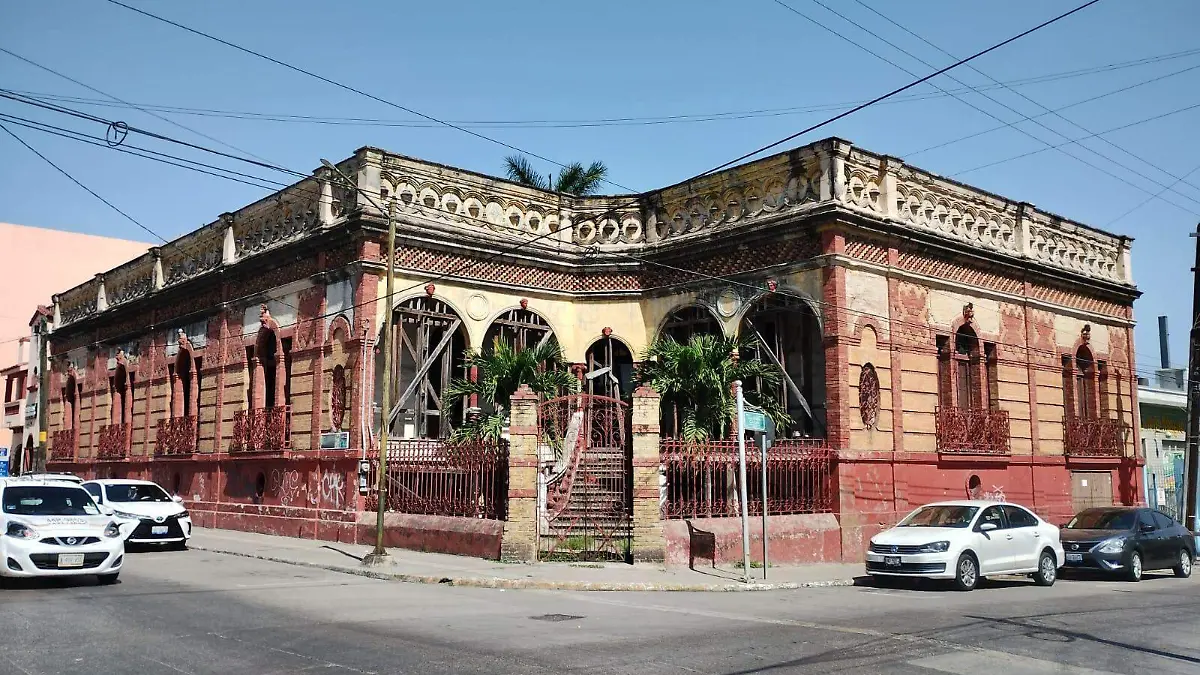 Uno de los edificios más queridos y más antiguos de Tampico es Casa Gándara 