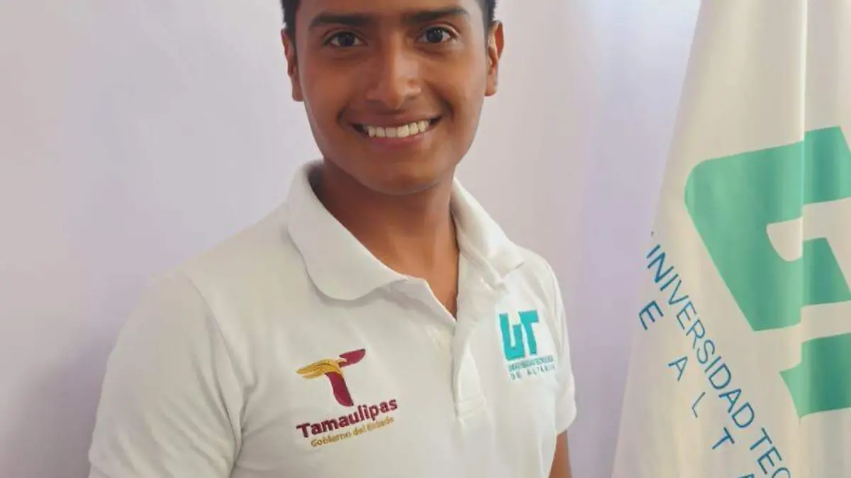 Alumno de Altamira convierte estiércol de vaca en electricidad 