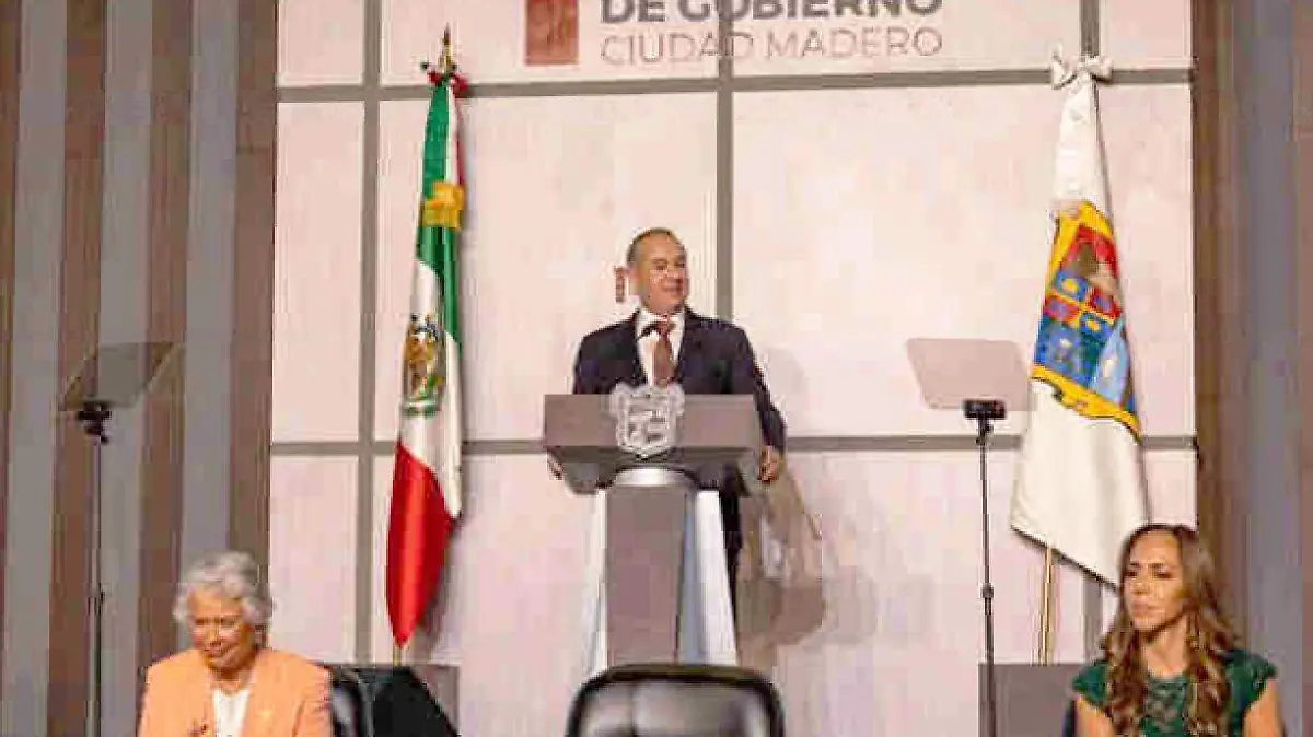 Adrián Oseguera Kernion rindió con resultados su Primer Informe de Gobierno correspondiente al periodo 2021-2024