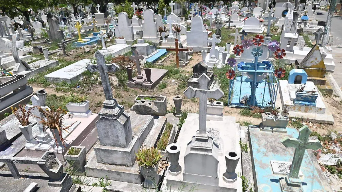 En Tampico los cementerios están sin más espacio 