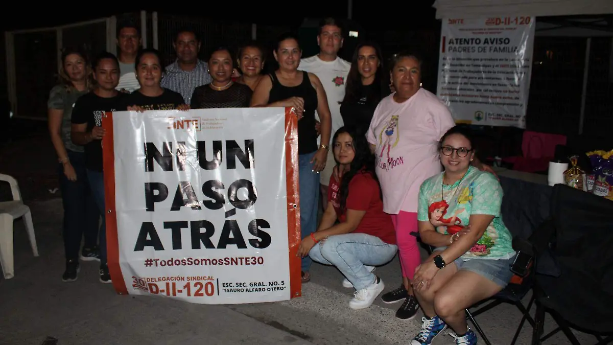 Maestros partirán en caravanas rumbo a la capital del estado para la megamarcha Juan Hernández (2)