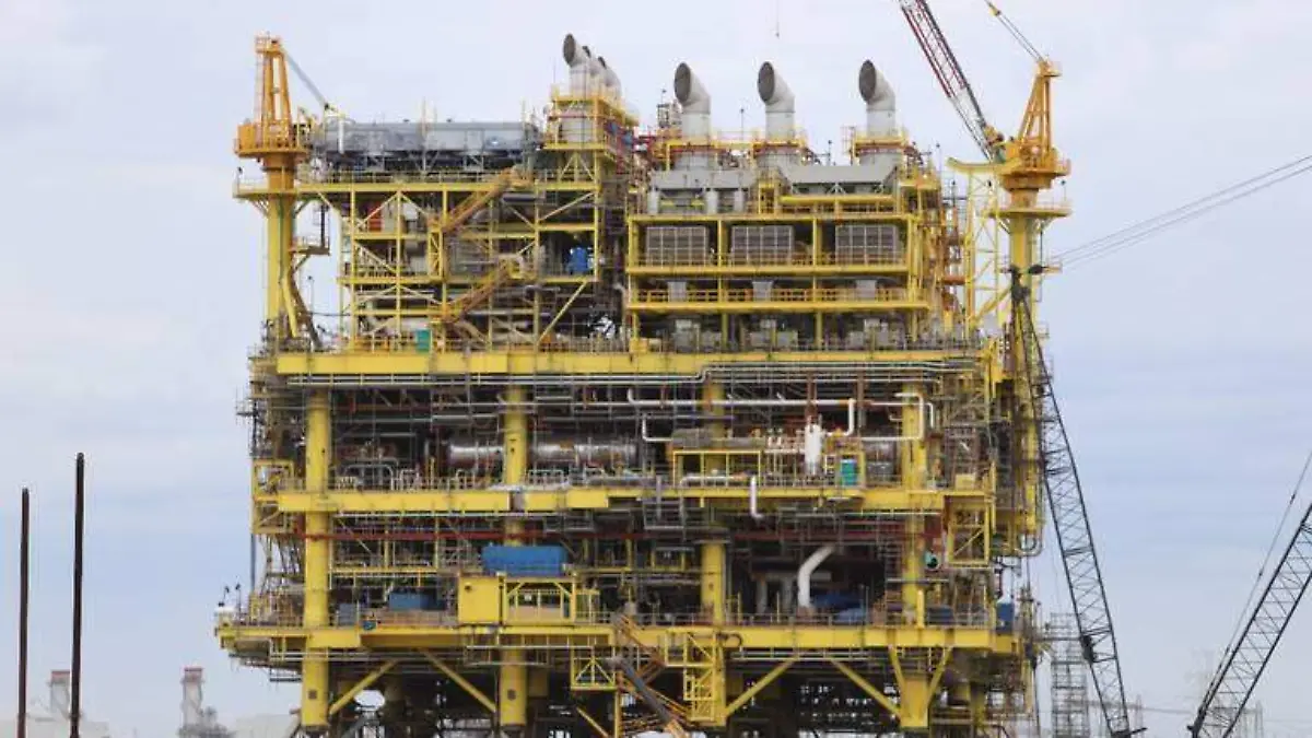 La plataforma petrolera PB-ABKATUN-A2 (1)