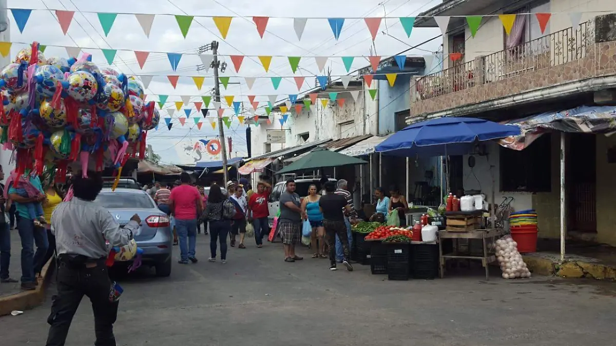 Gran afluencia "La Puntilla" desde temprano2