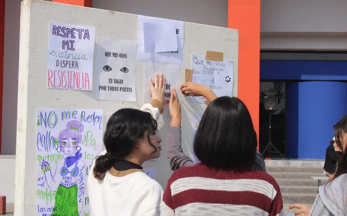 Ponen mamparas en la UAT para que estudiantes se expresen 