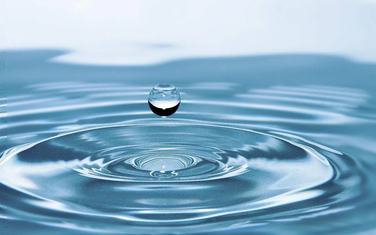 drop-of-water-g50197e031_1920