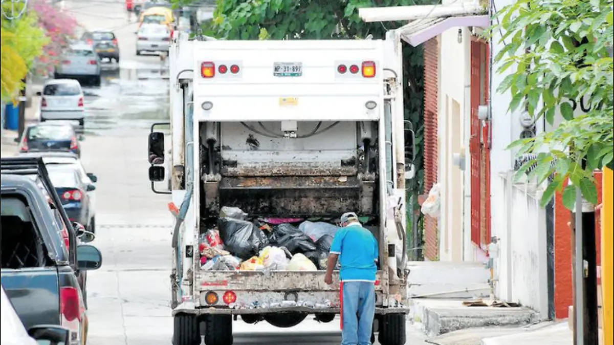 Captura de pantalla 2019-06-05 a las 3.05.25 p.m.