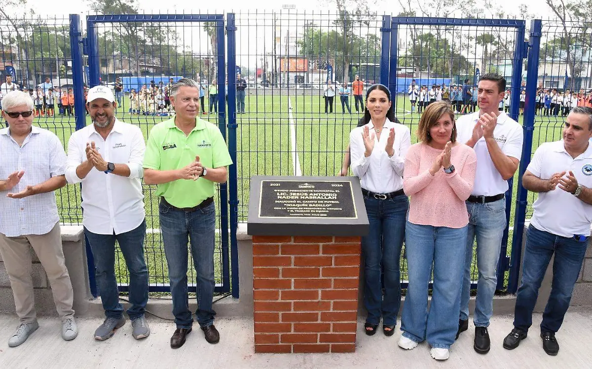 Estrenan remodelado campo infantil Joaquín Badillo en Tampico 