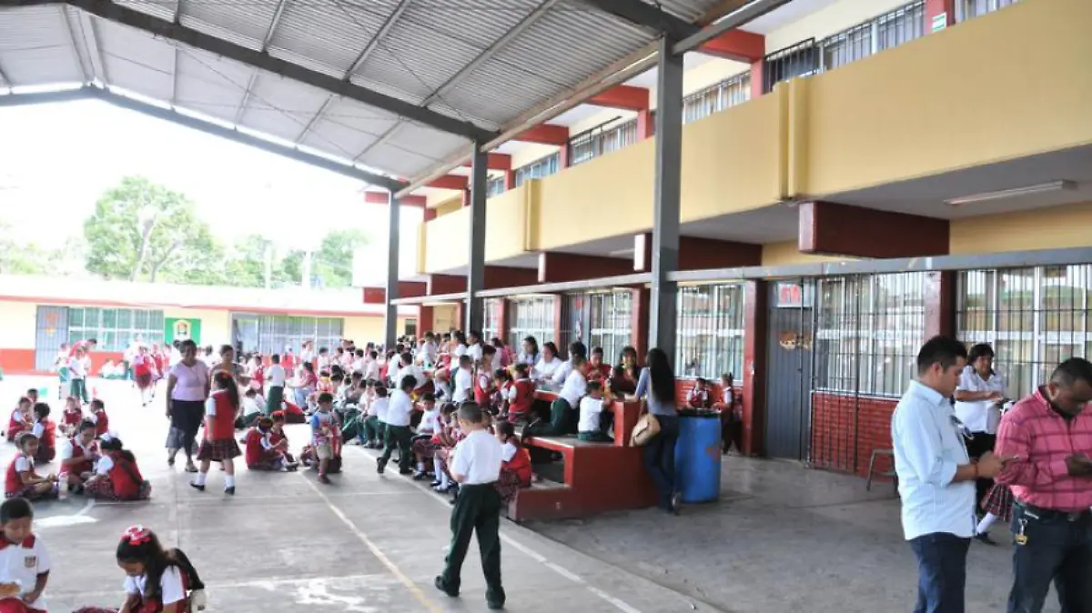 Captura de pantalla 2018-12-13 a la(s) 23.06.16