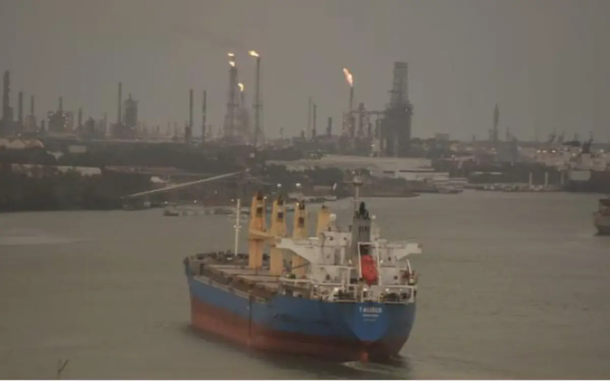 Libera Pemex pago a proveedores locales