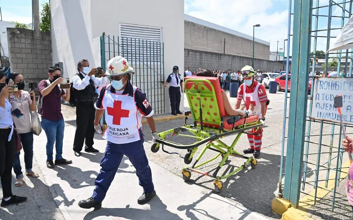 Participa IMSS en simulacro de incendio