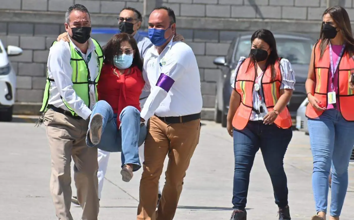 IMSS emprende simulacro de incendio en oficinas de Tampico 