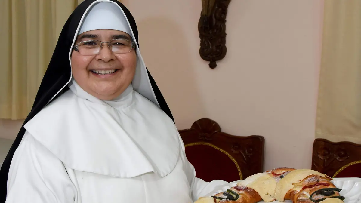 En Aderezo descubrimos el proceso de elaboración de este importante manjar elaborado en el Convento de las Madres Dominicas, quienes buscan seguir la tradición que iniciaron hace 30 años