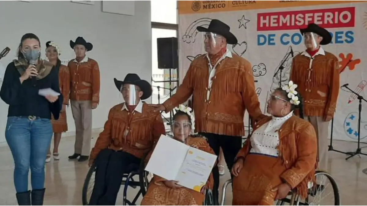 Captura de Pantalla 2021-02-14 a la(s) 23.01.53