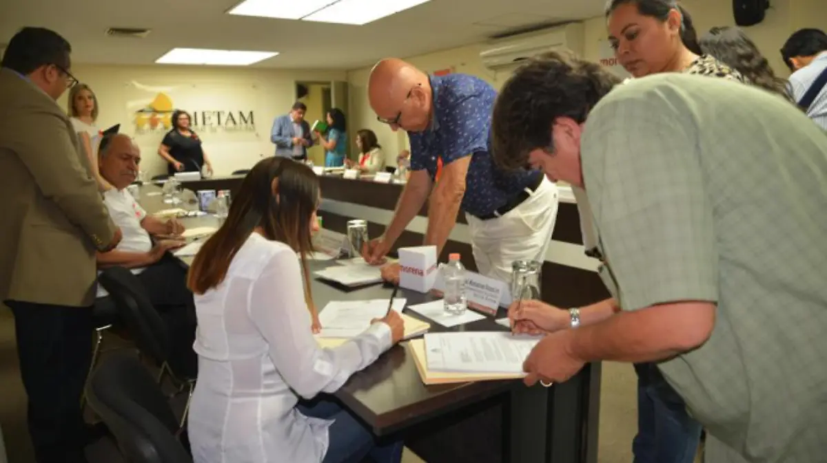 Captura de pantalla 2019-05-26 a la(s) 23.02.59