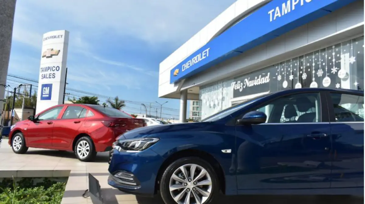 En Tampico se venden autos eléctricos e híbridos por pedido