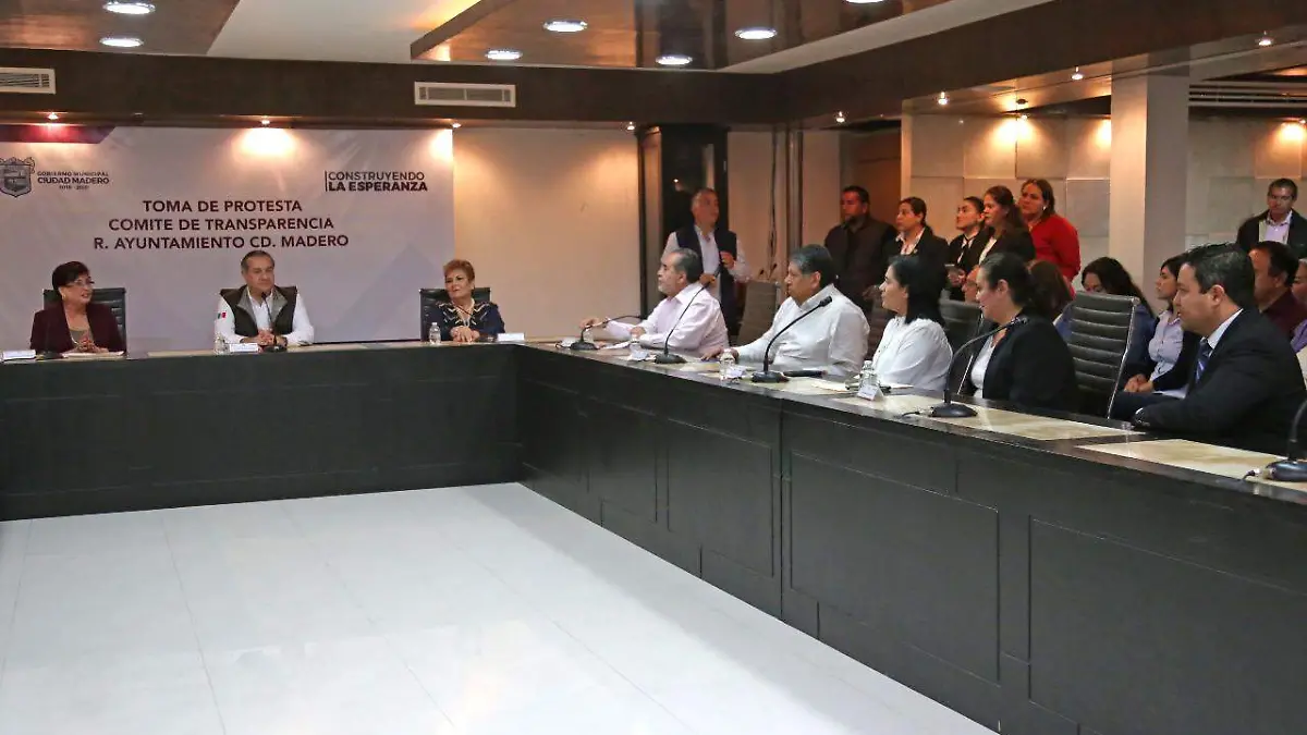 Image 2018-12-04 at 5.05.16 PM