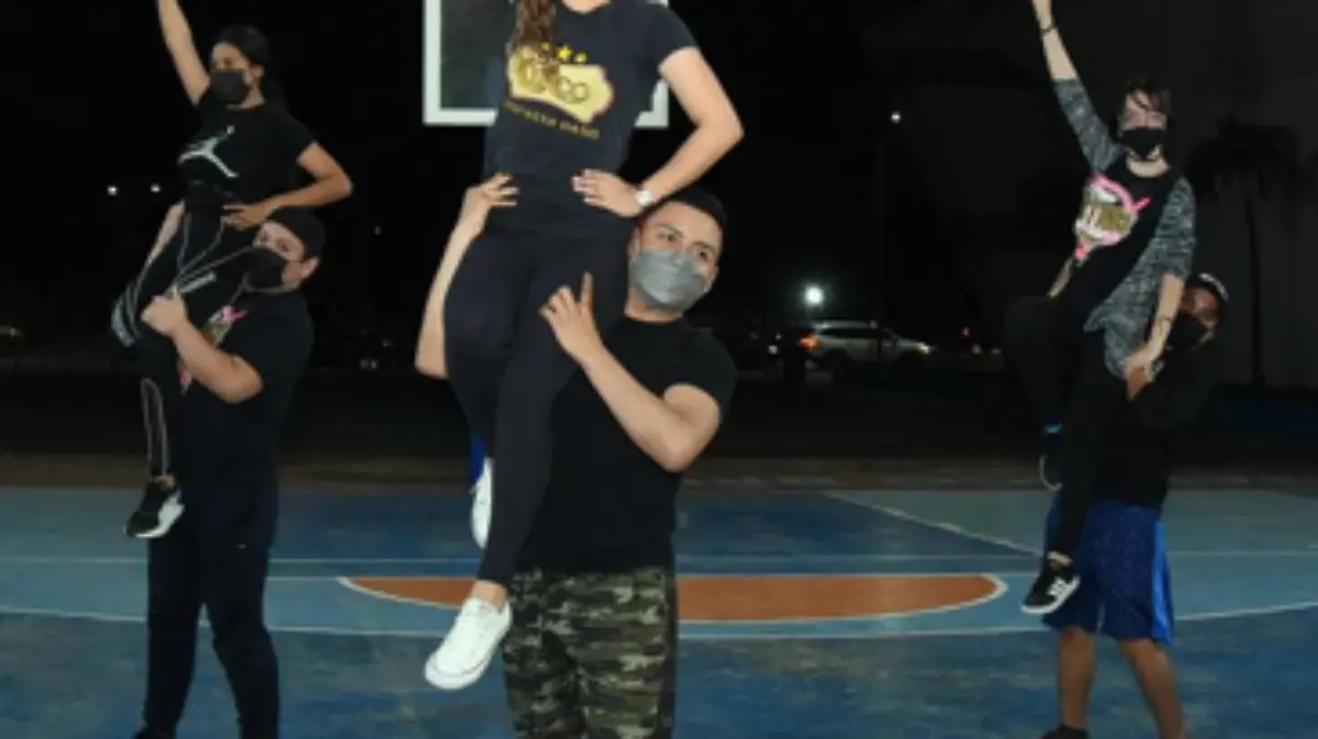 Comparsas se preparan