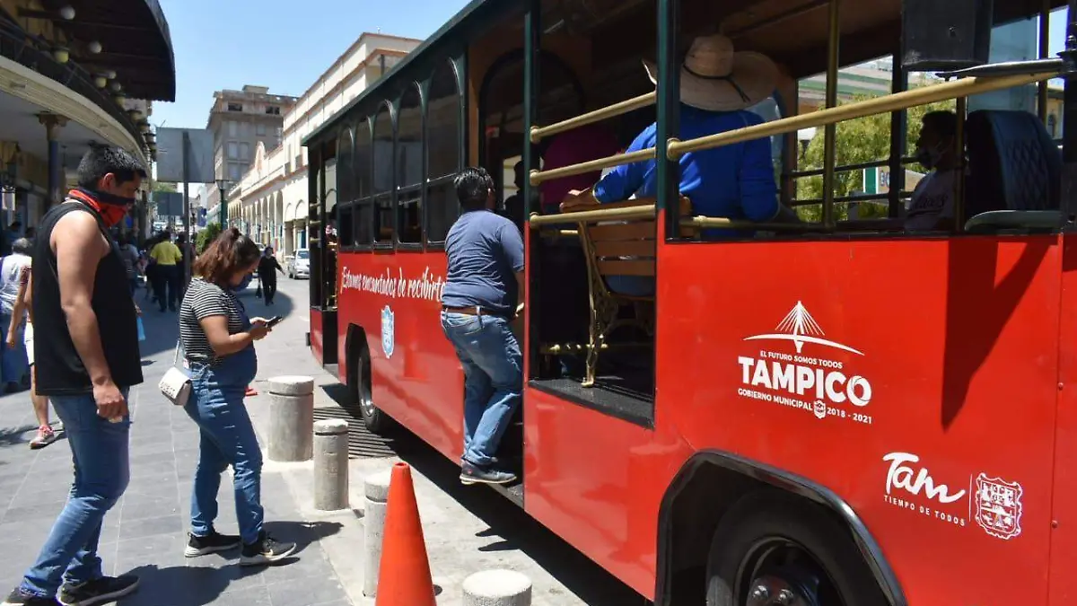 Turistas Tampico1