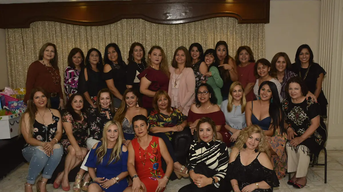 AMIGAS DEL REGATAS (2)