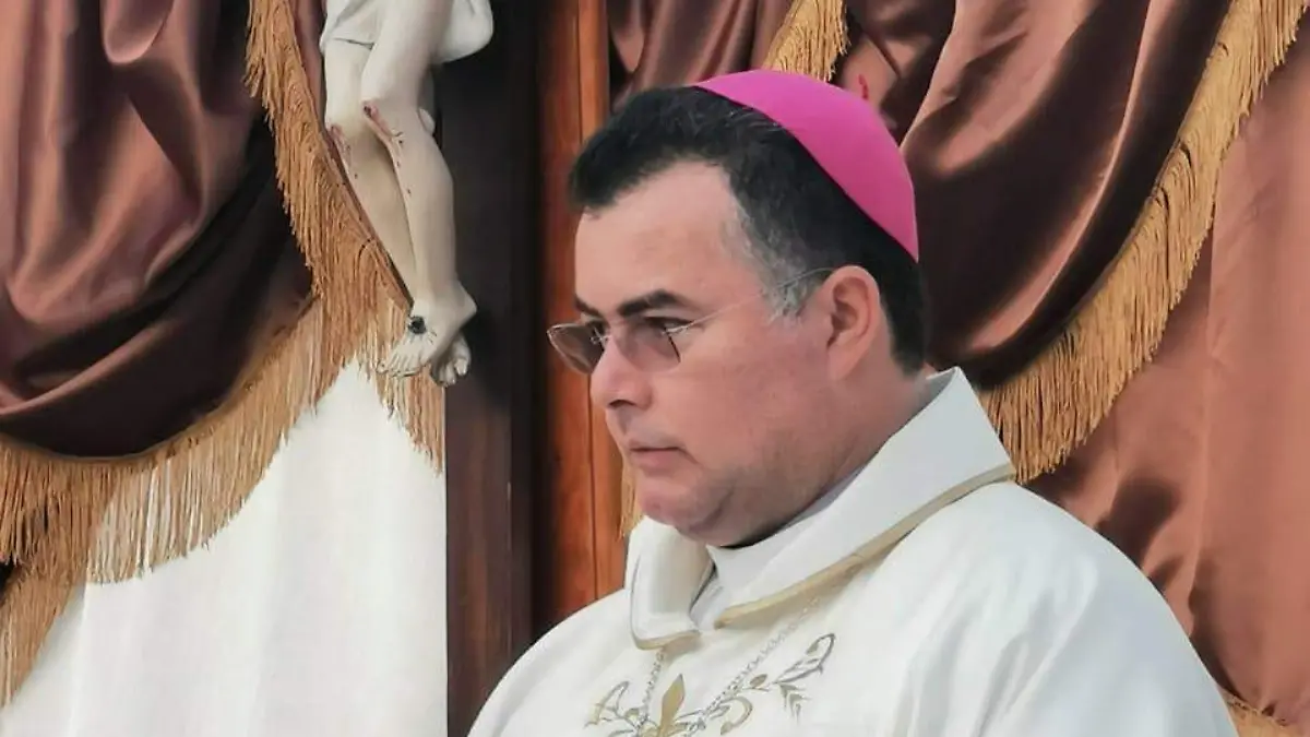 Roberto Yenny García