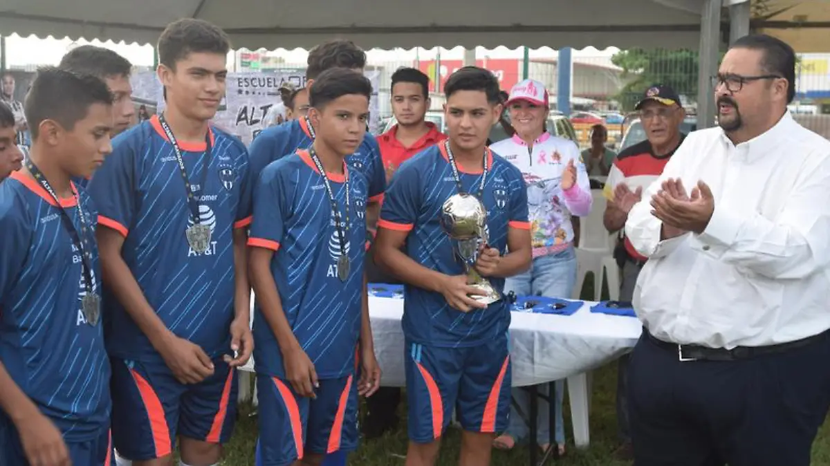 Captura de pantalla 2018-10-16 a la(s) 22.45.32