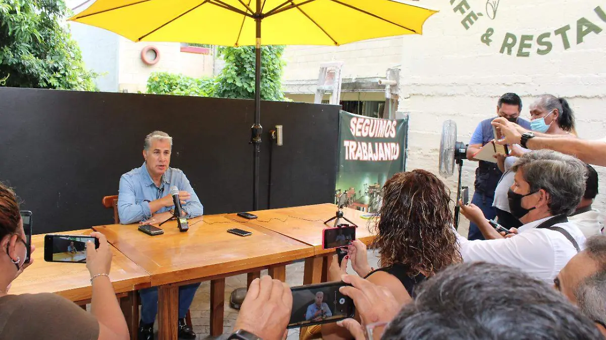 promovió su deseo de ser el candidato para la gubernatura de la entidad