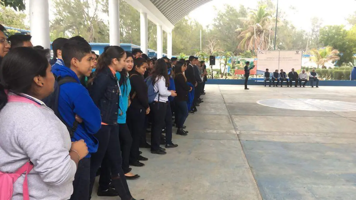 Image 2018-02-09 at 9.00.12 AM