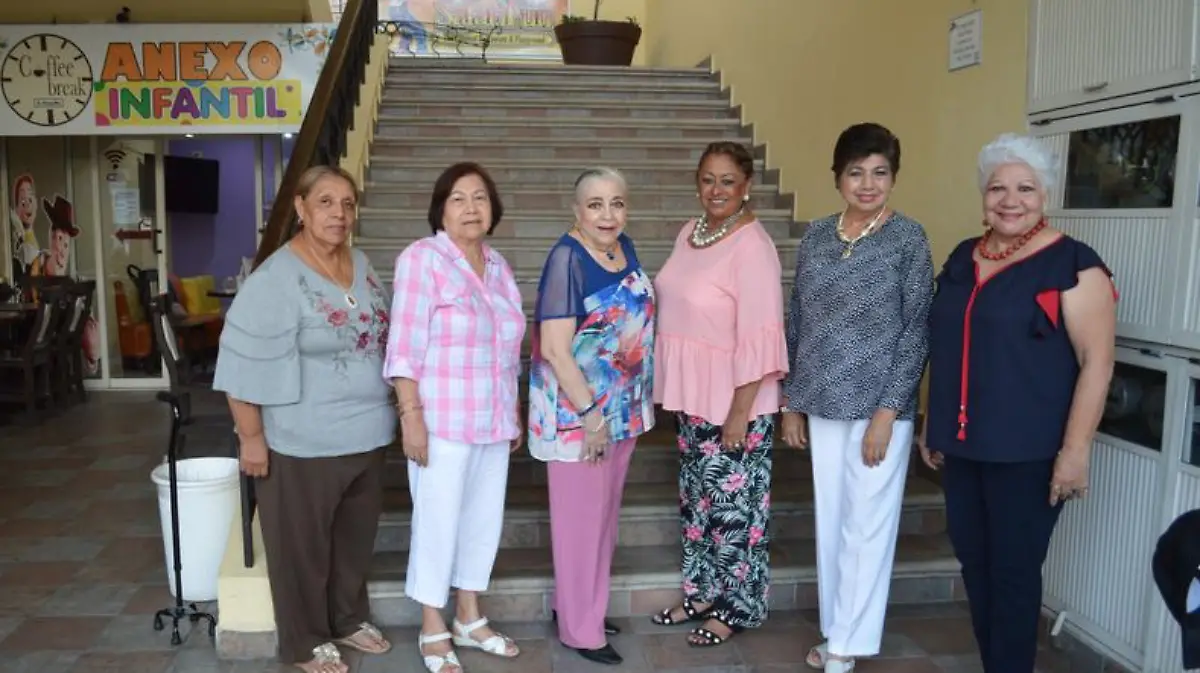 Captura de pantalla 2018-05-23 a la(s) 9.03.05 p.m.