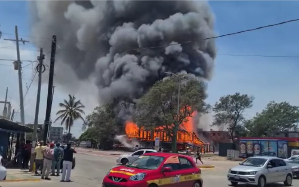 La vivienda Di Costanzo 10 datos de la 'extinta' casa azul de playa Miramar
