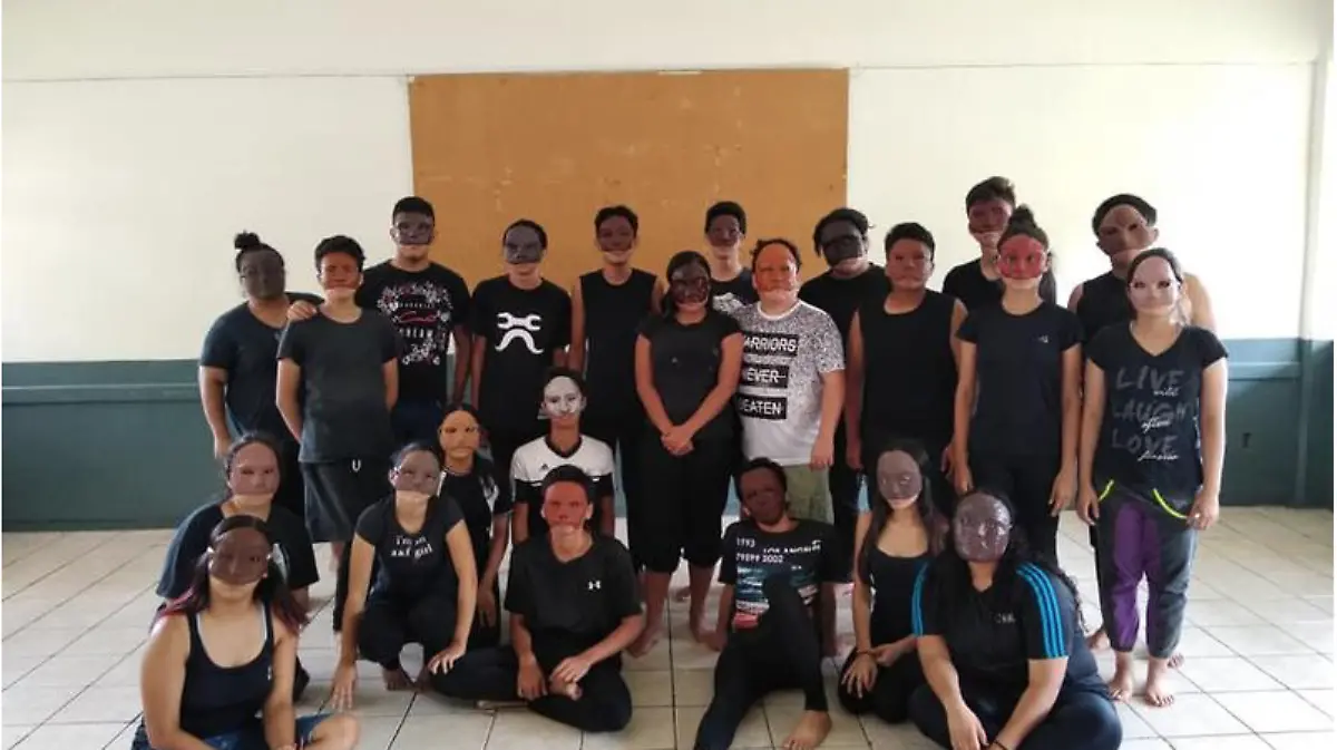 Captura de Pantalla 2020-03-26 a la(s) 22.30.21