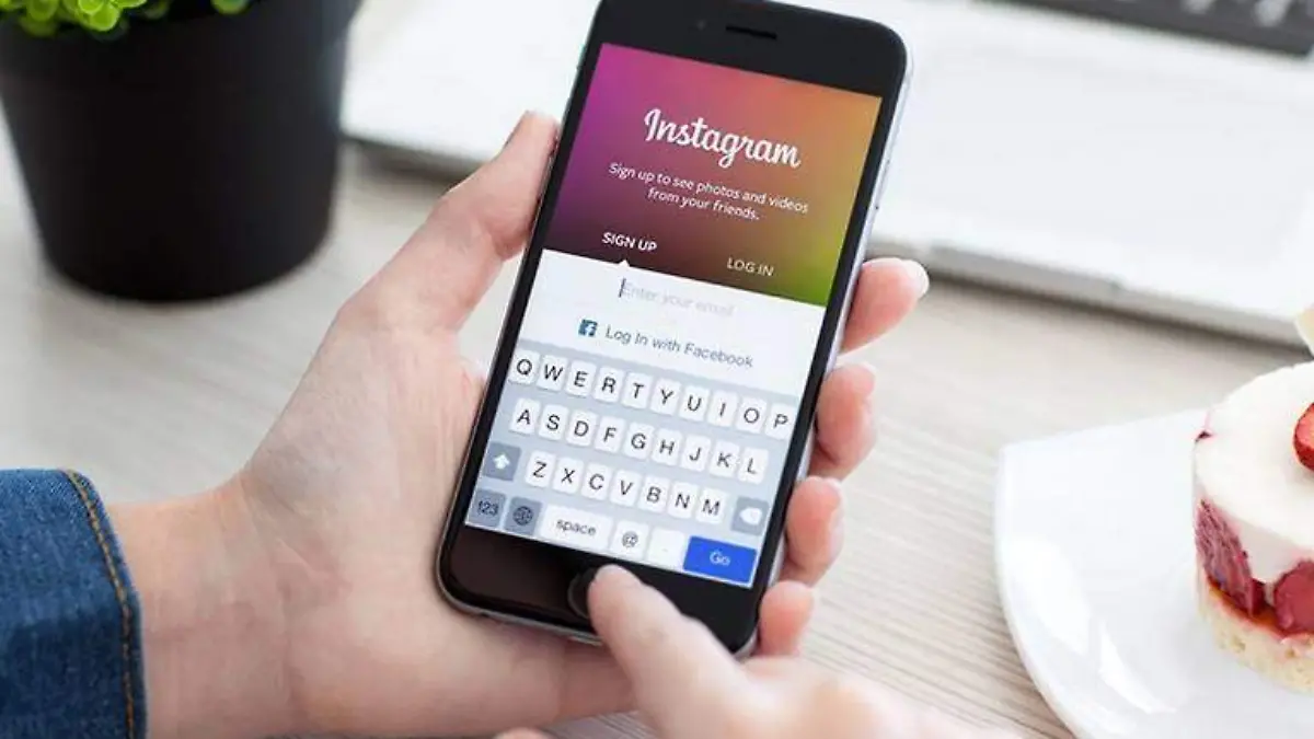 instagram