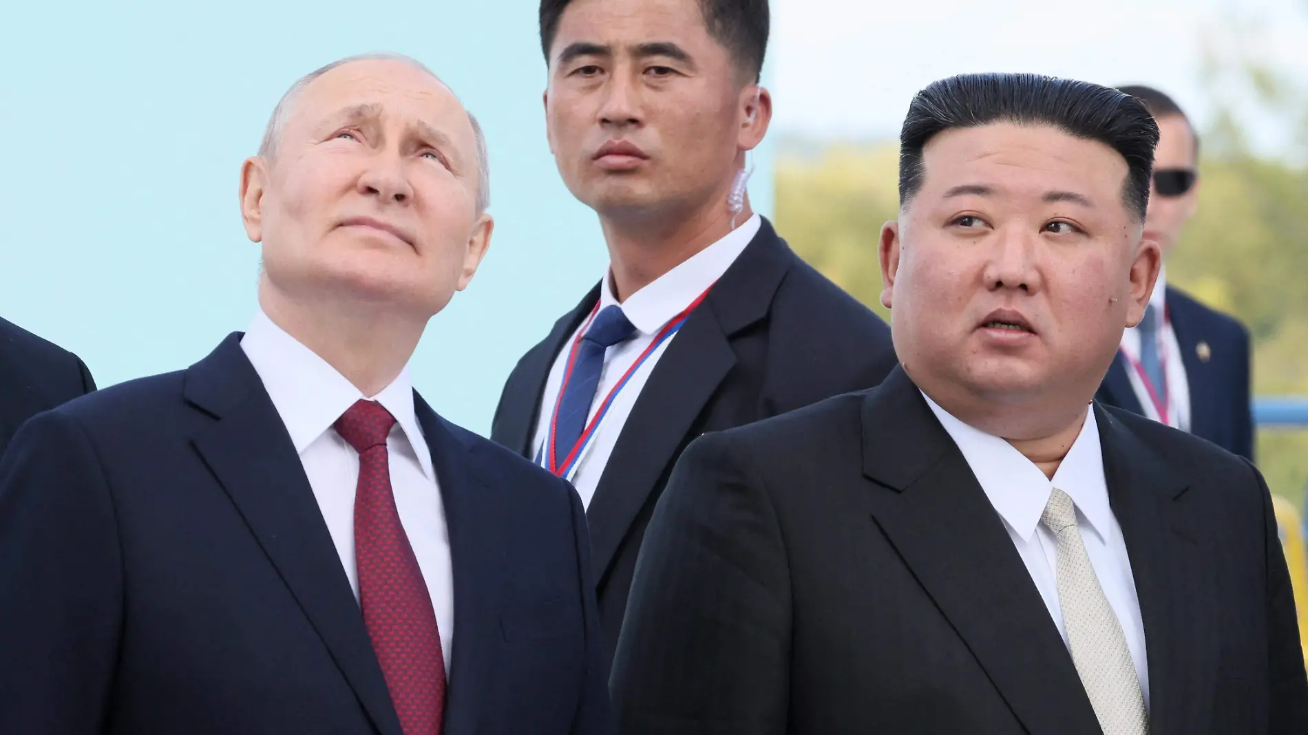 2023-09-13T101241Z_1483181834_RC2H73A6YN4N_RTRMADP_3_RUSSIA-NORTHKOREA-PUTIN-KIM