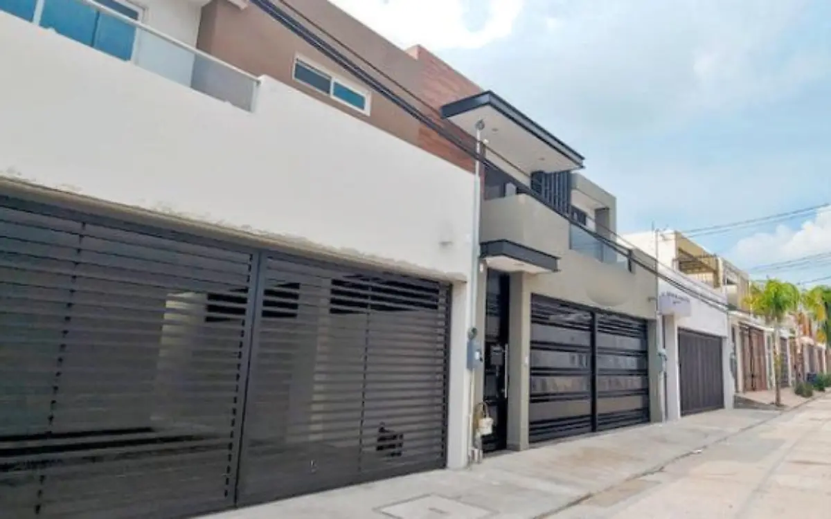 Captura de pantalla 2021-10-24 a las 2.18.02 a.m.