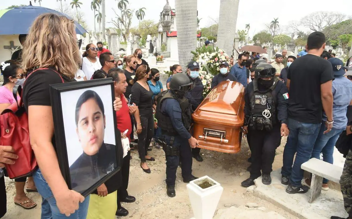 POLICÍA 