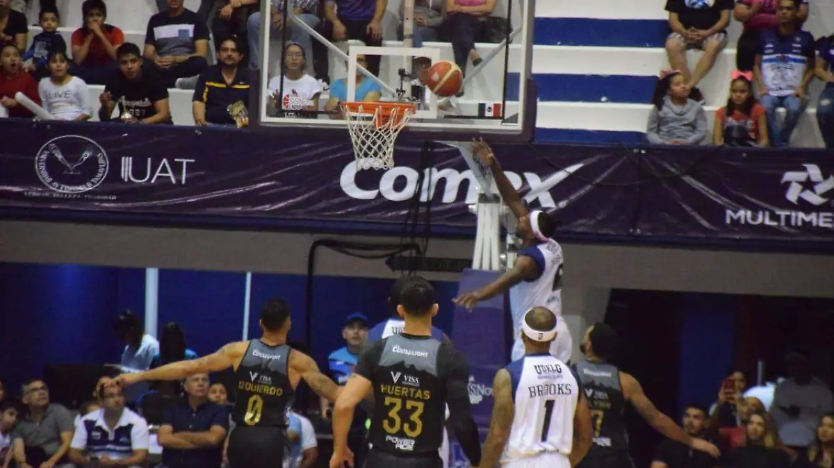 Image 2019-11-30 at 8.52.26 PM