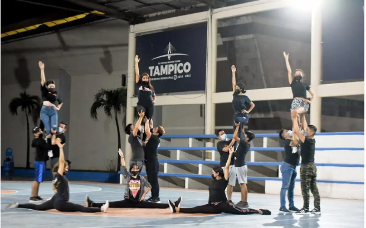 Comparsas se preparan