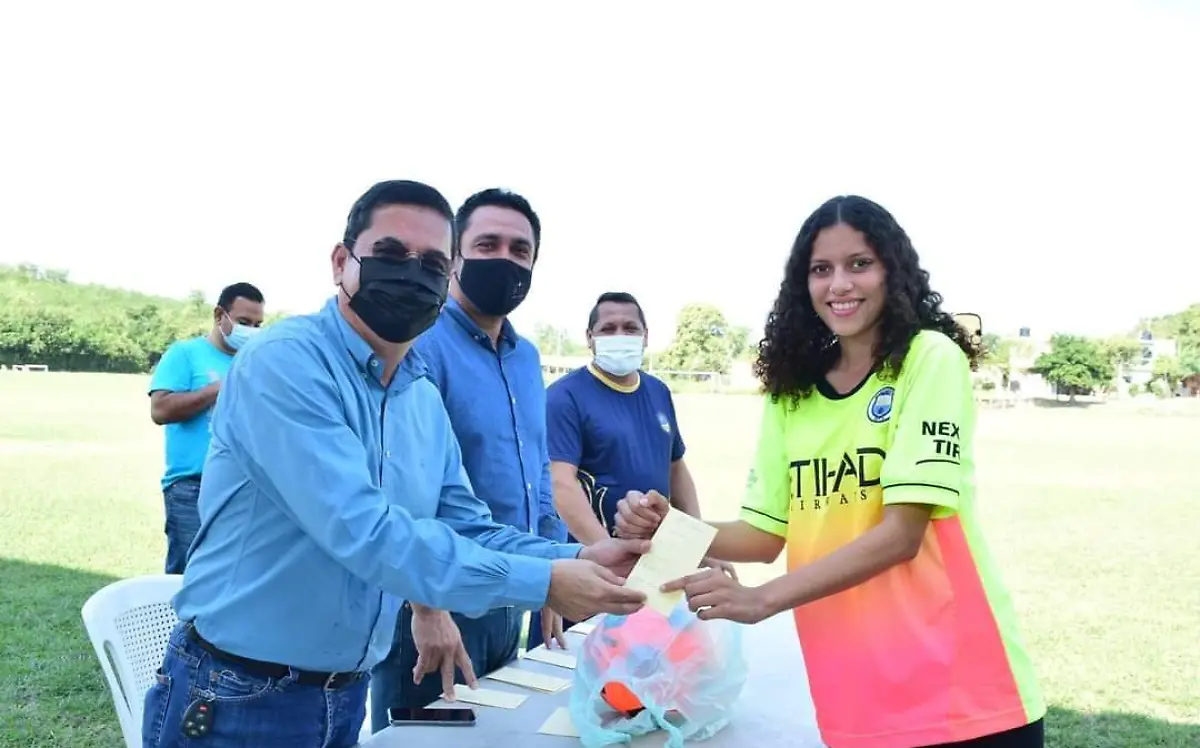 WhatsApp Image 2021-01-01 at 3.20.19 PM