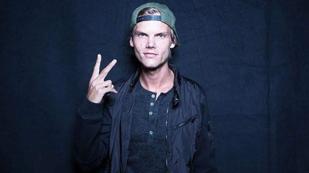 Avicii-9