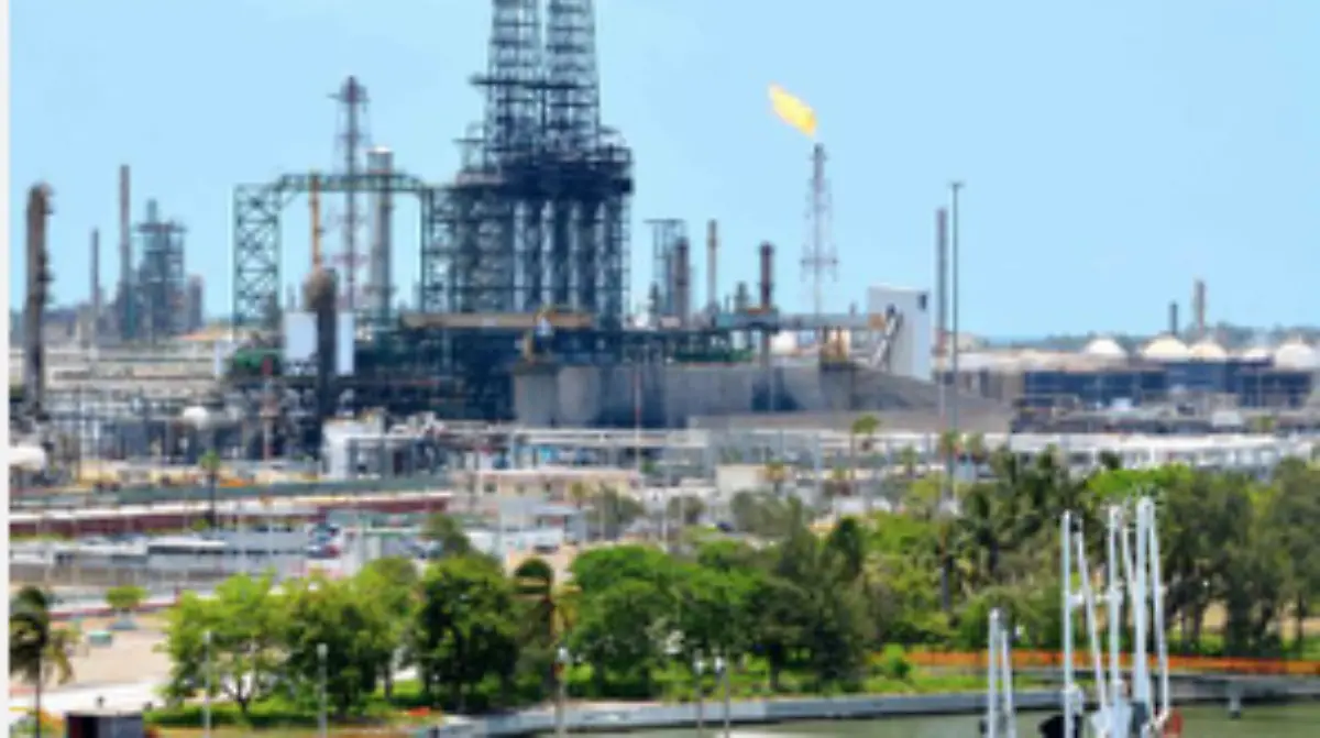 Analiza Pemex riesgo climático