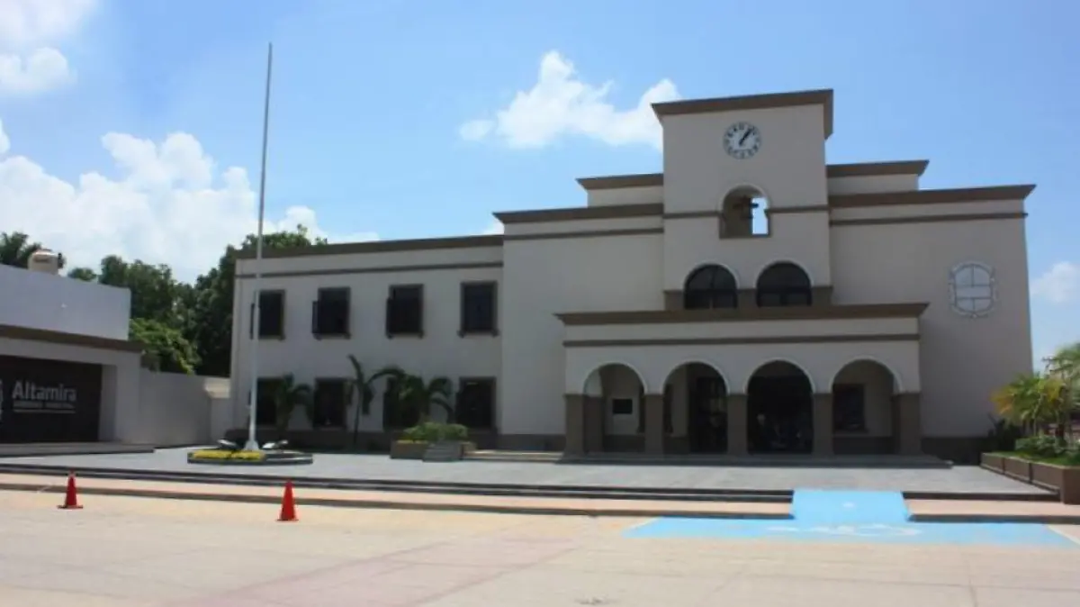 Captura de Pantalla 2019-05-08 a la(s) 16.41.56