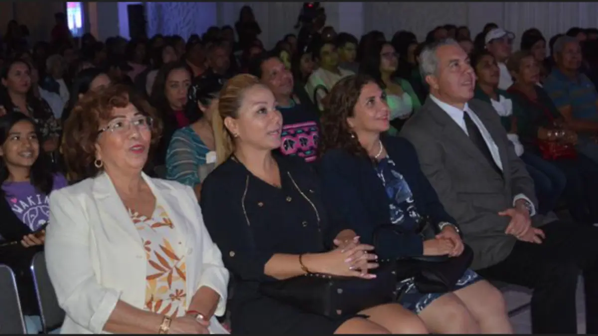 Captura de pantalla 2018-12-12 a las 1.09.56 p.m.