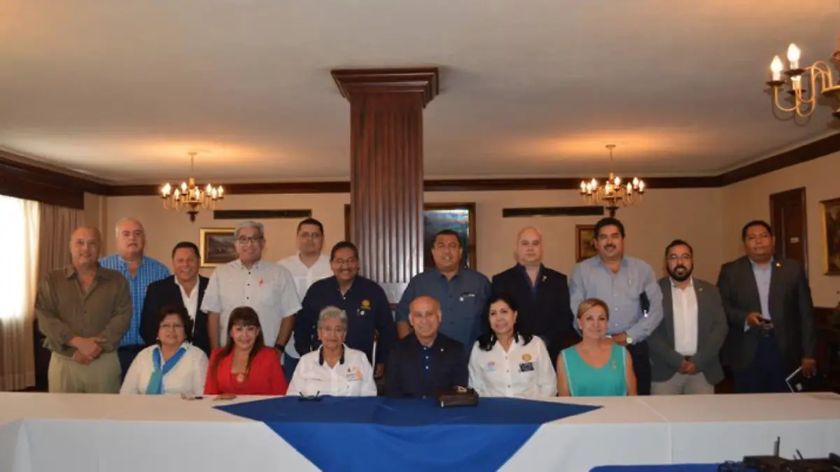 Captura de pantalla 2018-08-19 a la(s) 19.34.00