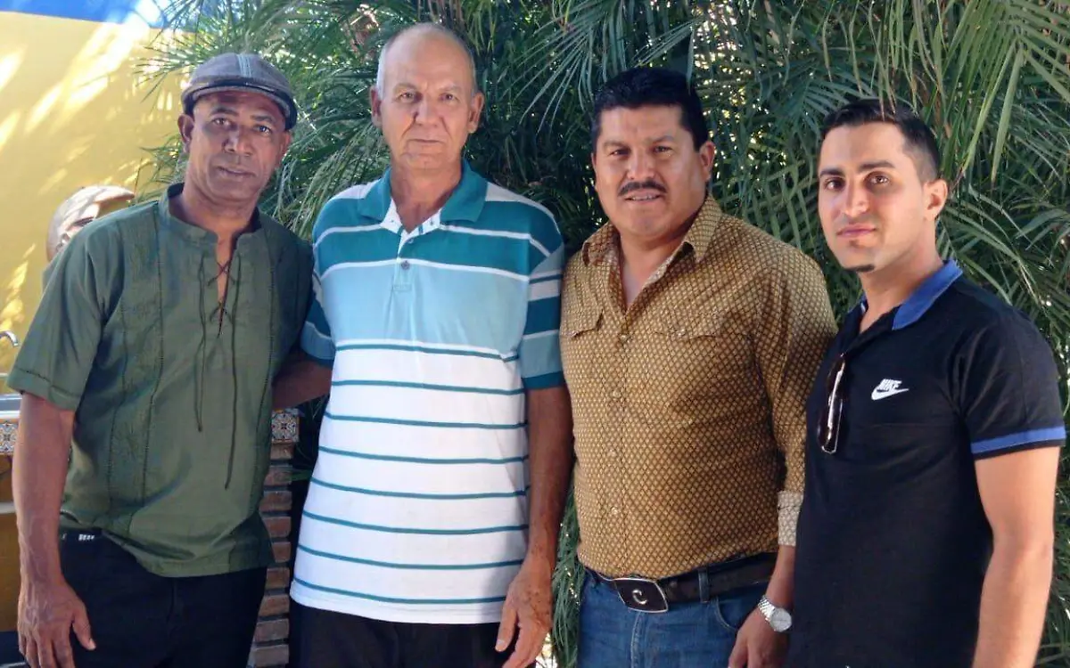 "El poeta de la mochila" llega a Jaumave Tamaulipas 